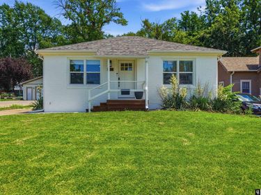 874 S 34th Street, Lincoln, NE 68510