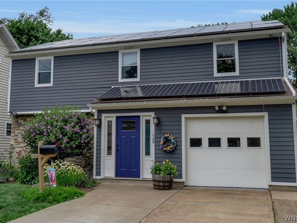 138 Norwood Avenue, Hamburg, NY 14075
