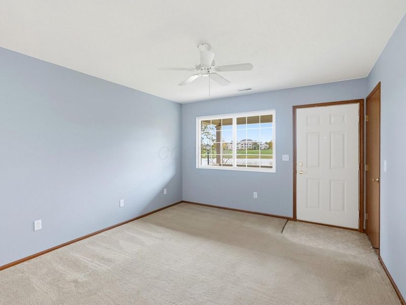 4359 Seahorse Lane, Groveport, OH 43125 Photo 11