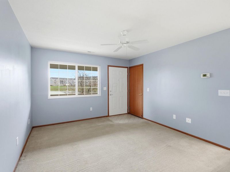 4359 Seahorse Lane, Groveport, OH 43125 Photo 12