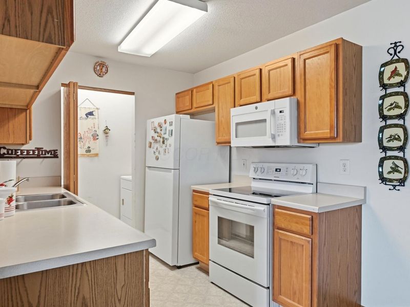 4359 Seahorse Lane , Groveport, OH 43125 Photo 17