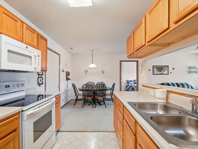 4359 Seahorse Lane , Groveport, OH 43125 Photo 21