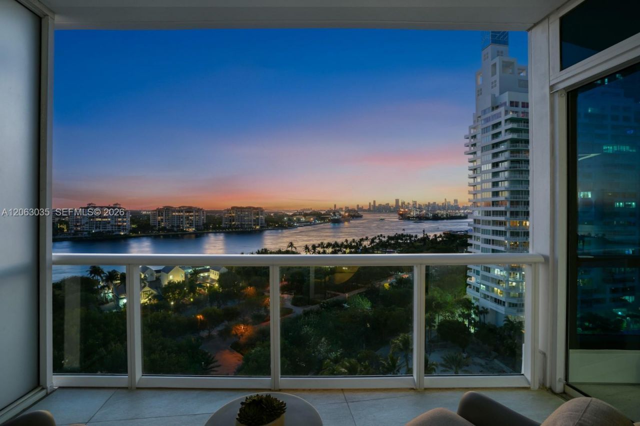 100 S Pointe Dr, Unit 1201/1202, Miami Beach, FL 33139 Photo