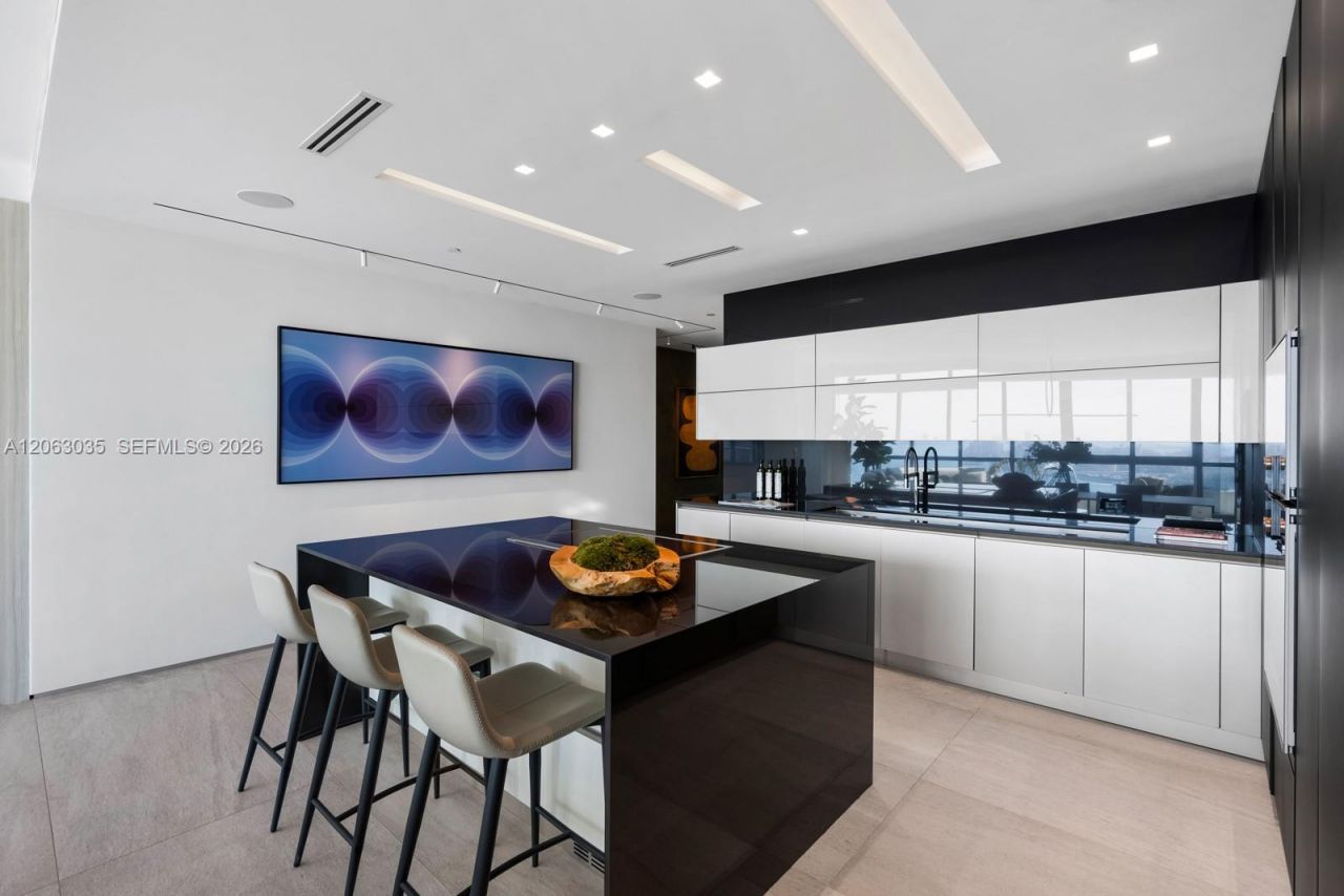 100 S Pointe Dr, Unit 1201/1202, Miami Beach, FL 33139 Photo