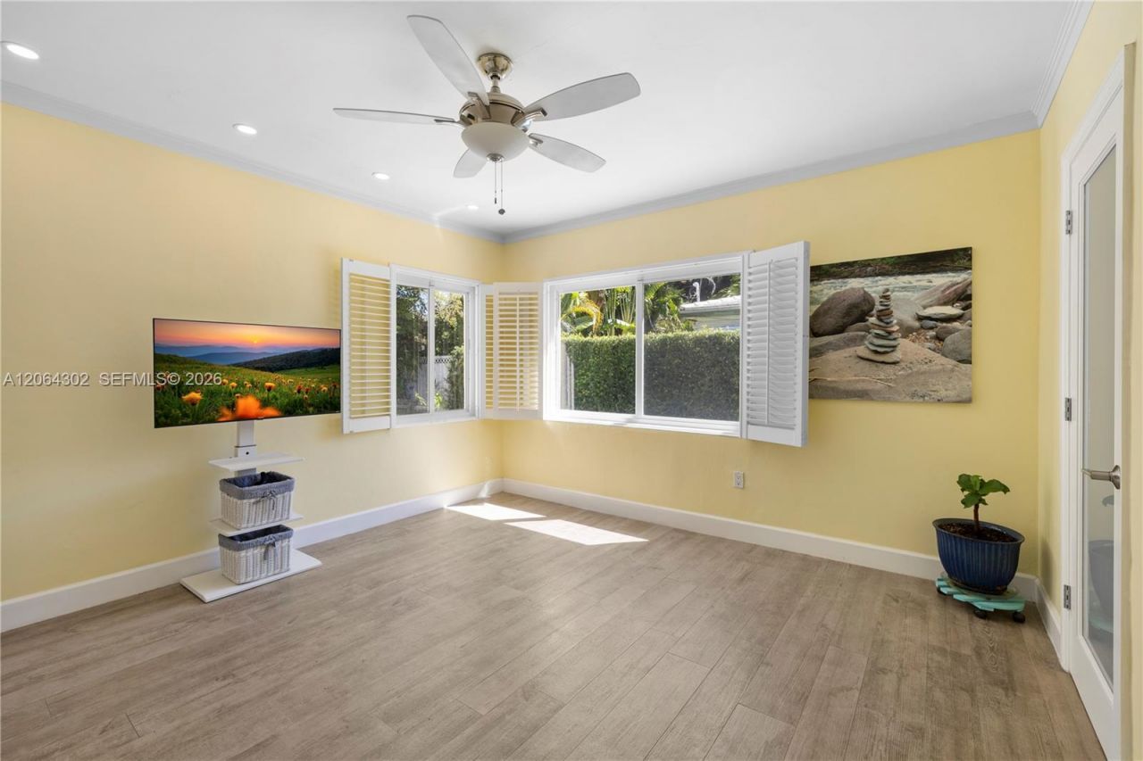 711 NE 72nd Ter, Miami, FL 33138 Photo