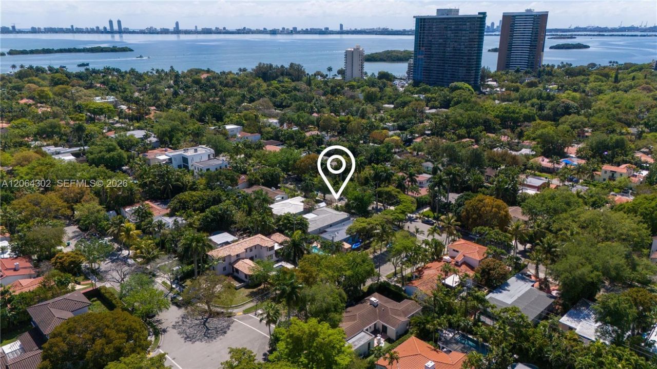 711 NE 72nd Ter , Miami, FL 33138 Photo