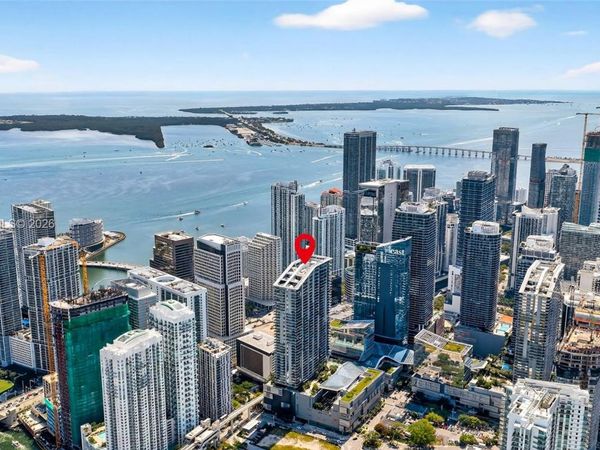 68 SE 6th St, Unit 3311, Miami, FL 33131