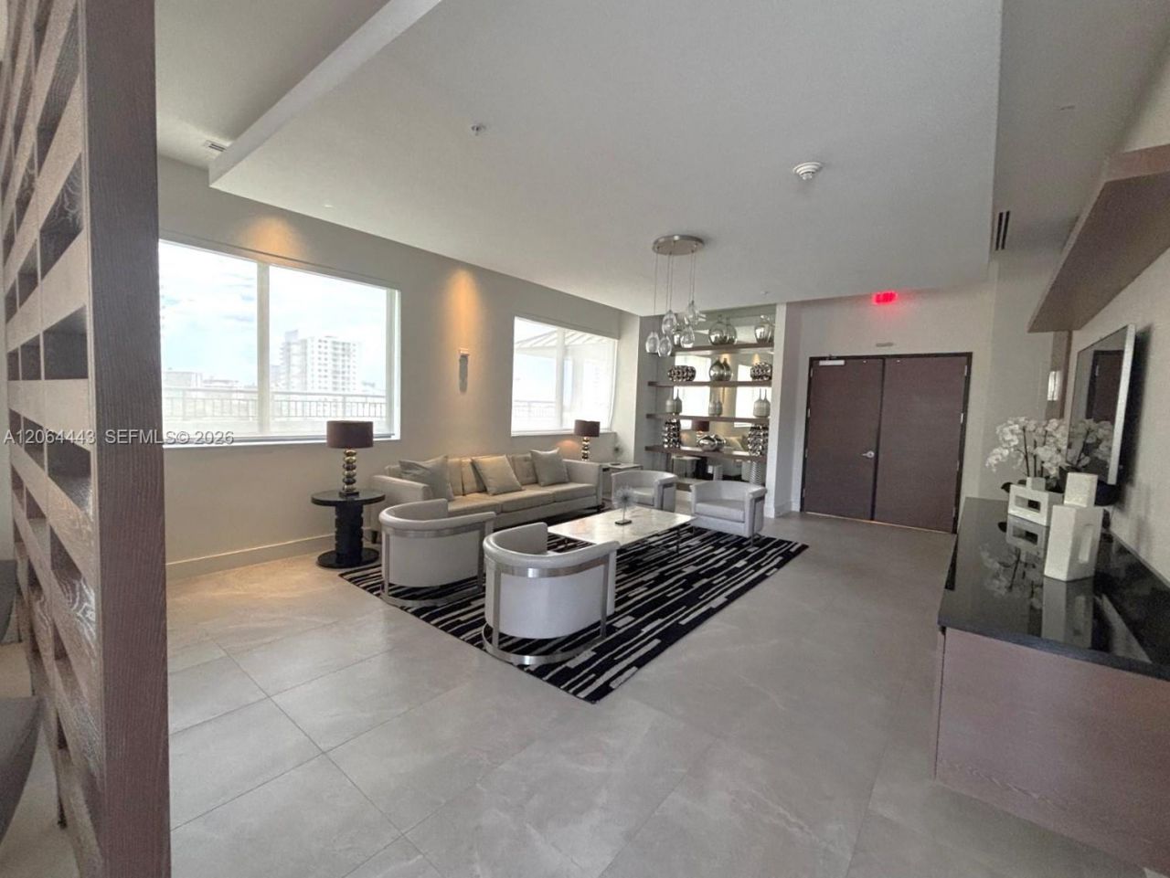 999 SW 1st Ave, Unit 1604, Miami, FL 33130 Photo