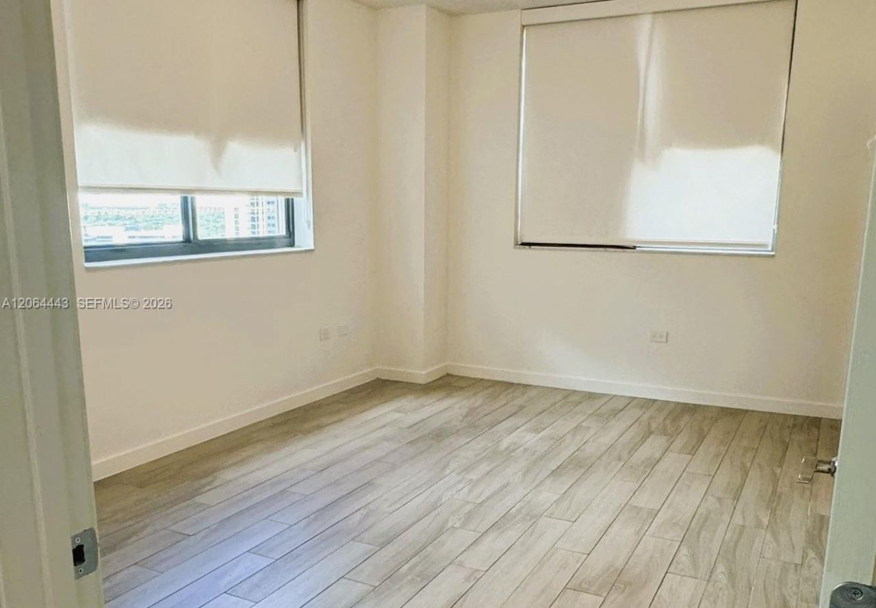 999 SW 1st Ave, Unit 1604, Miami, FL 33130 Photo