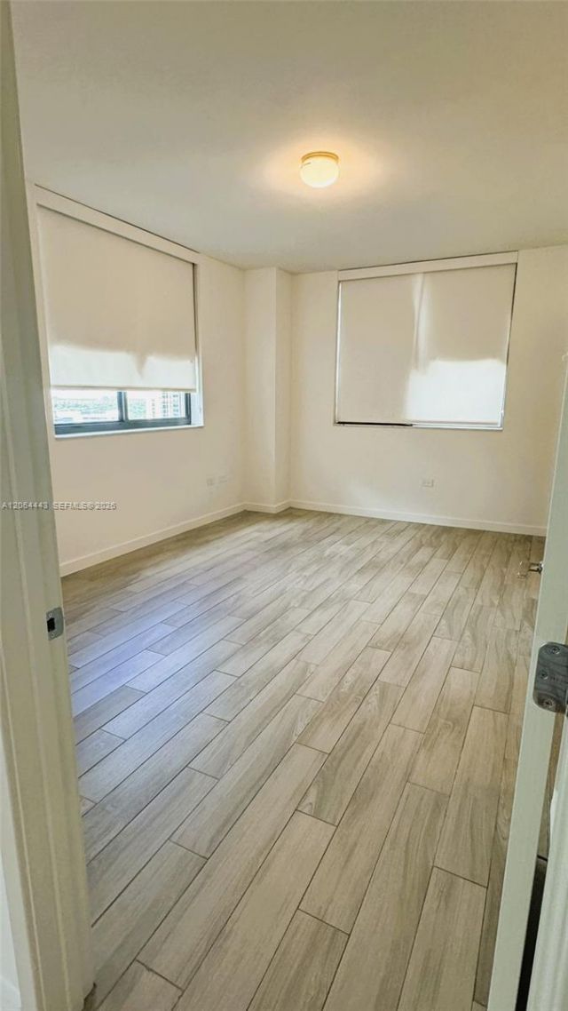 999 SW 1st Ave, Unit 1604, Miami, FL 33130 Photo
