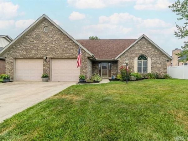 6 Osprey Court, Piqua, OH 45356