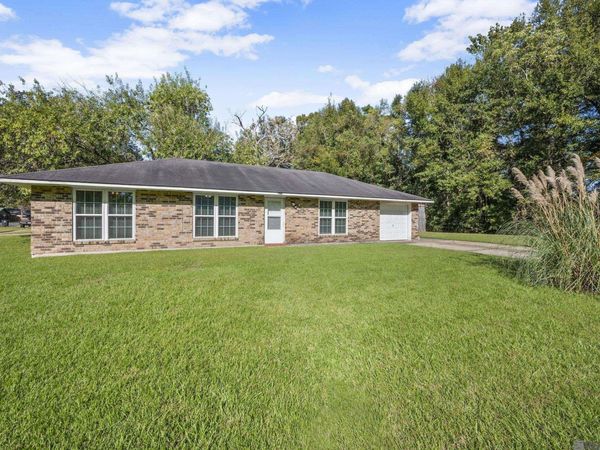 3315 Vancouver Dr, Baton Rouge, LA 70819