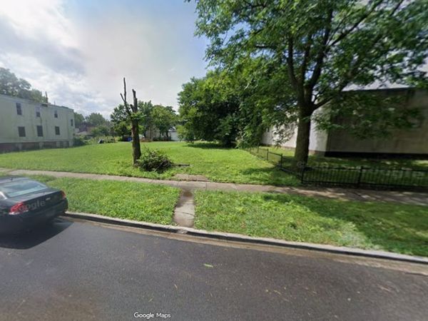 6912 S May Street, Chicago, IL 60621