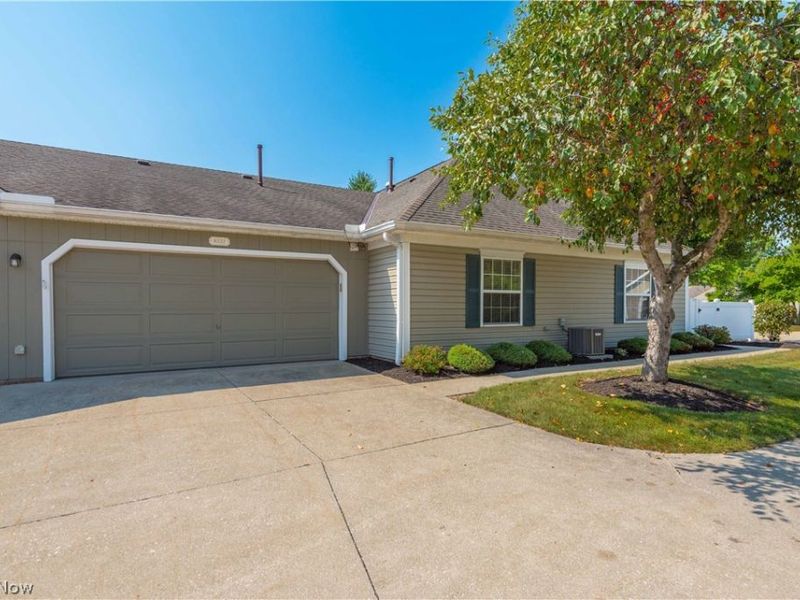 8222 Cyrus Lane , Northfield, OH 44067 Photo 10