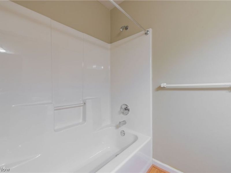 8222 Cyrus Lane , Northfield, OH 44067 Photo 34
