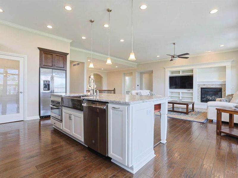 6493 Coach Light Circle, Liberty Township, OH 45011 Photo 12