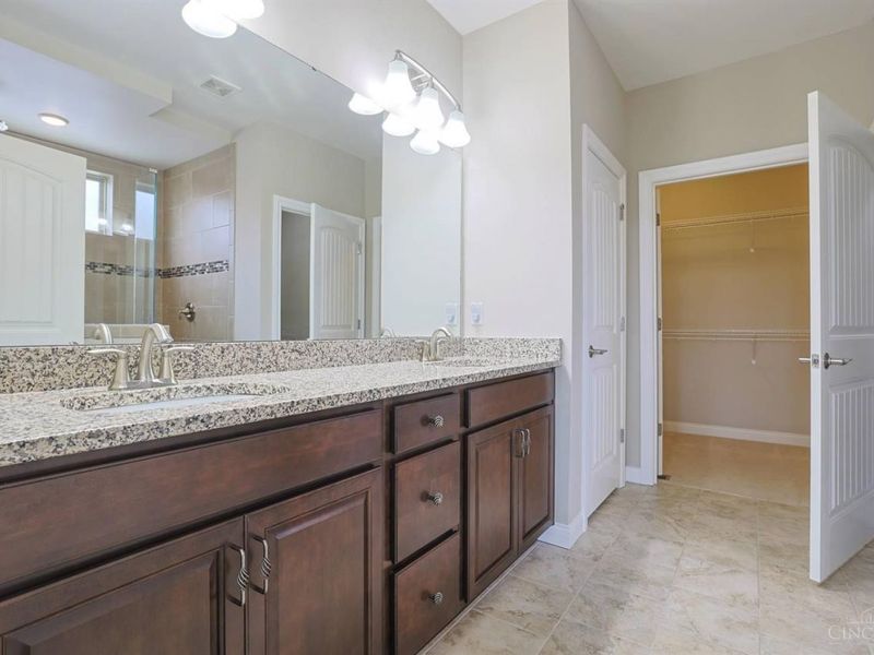 6493 Coach Light Circle, Liberty Township, OH 45011 Photo 26