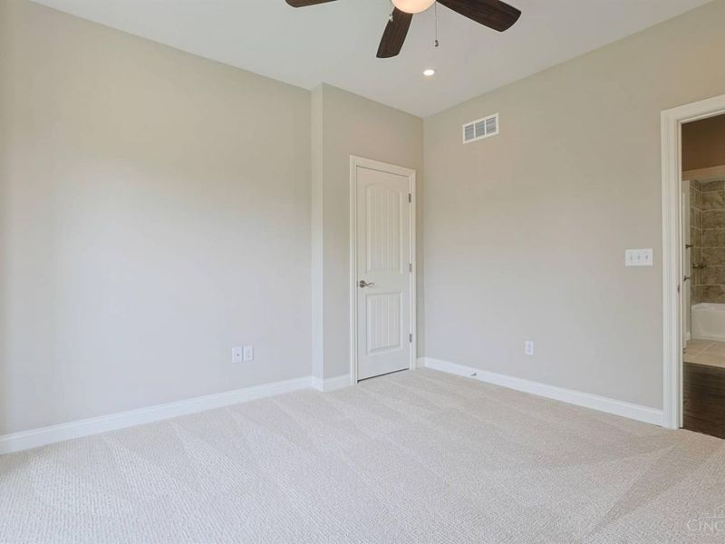 6493 Coach Light Circle, Liberty Township, OH 45011 Photo 31