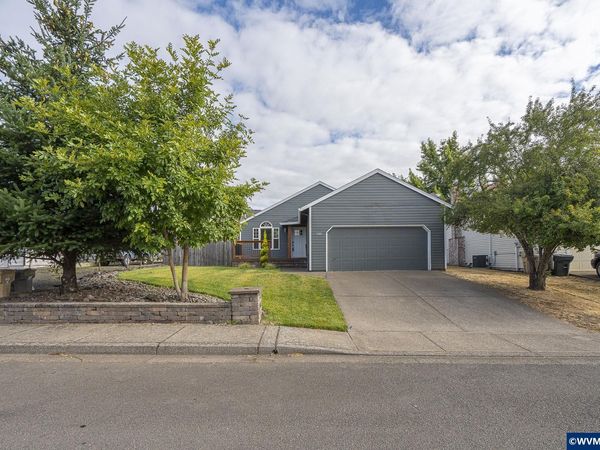 330 NW Denton St, Dallas, OR 97338