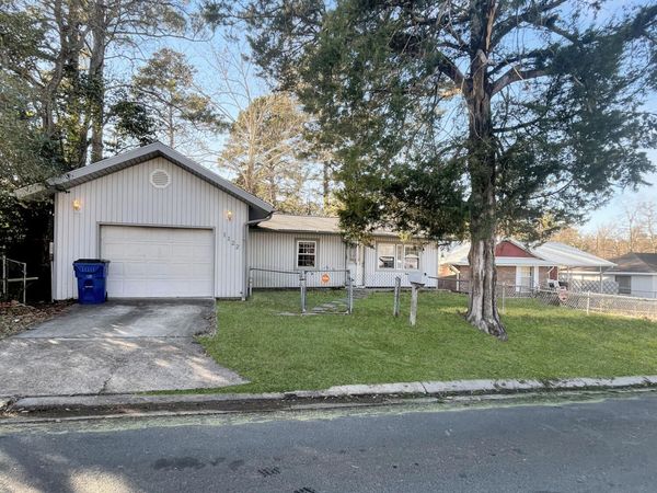 1122 Anderson , Leesville, LA 71446