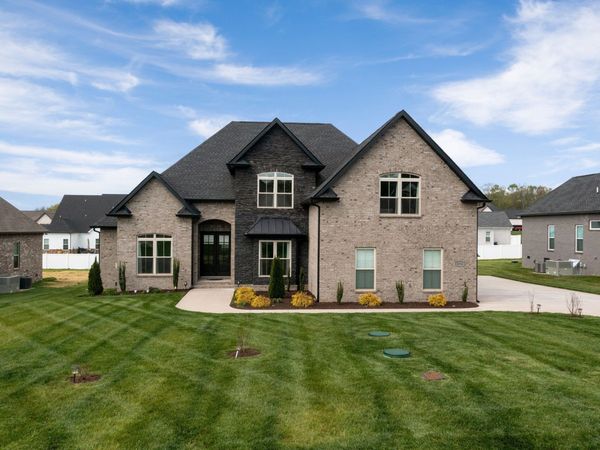 6916 Hiatus Ct, Murfreesboro, TN 37129