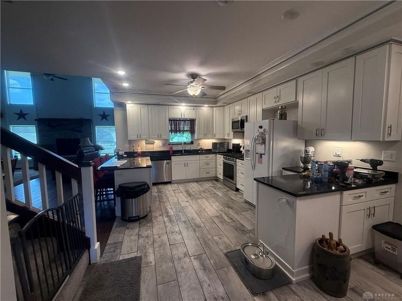 9449 Arlington Road, Brookville, OH 45309 Photo 6