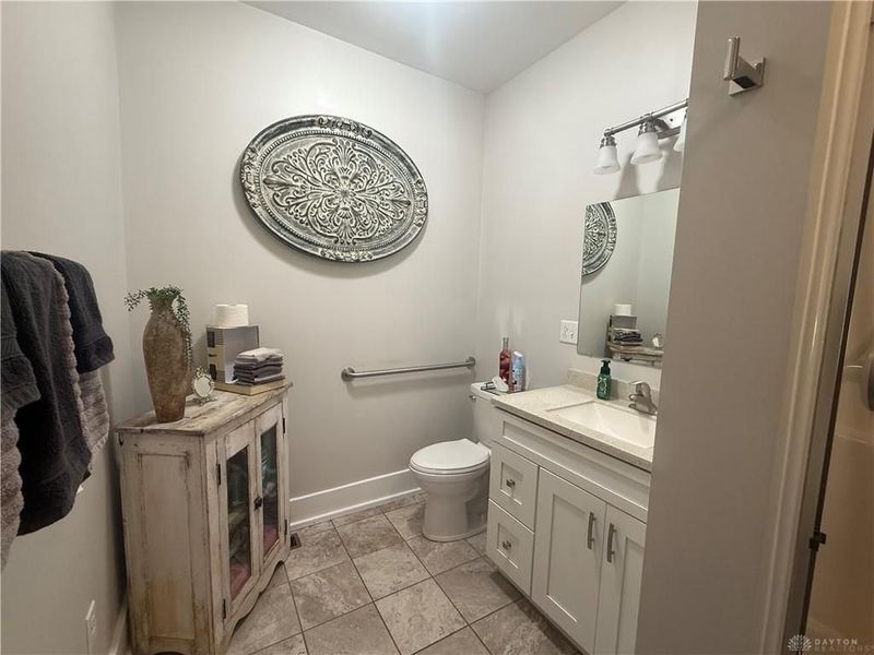 9449 Arlington Road, Brookville, OH 45309 Photo 8