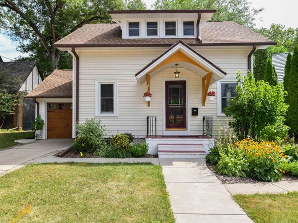 1610 Oakwood Avenue, Beloit, WI 53511