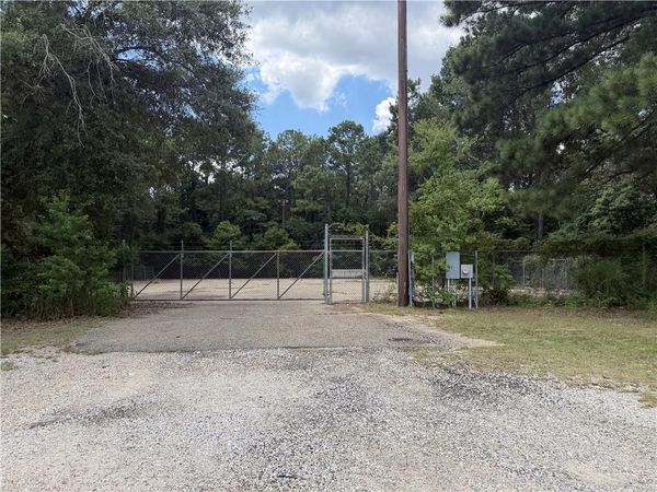 1919 HOLIDAY SQUARE Boulevard , Covington, LA 70433