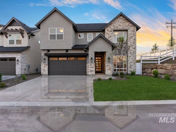 9121 W River Otter Dr, Boise, ID 83714