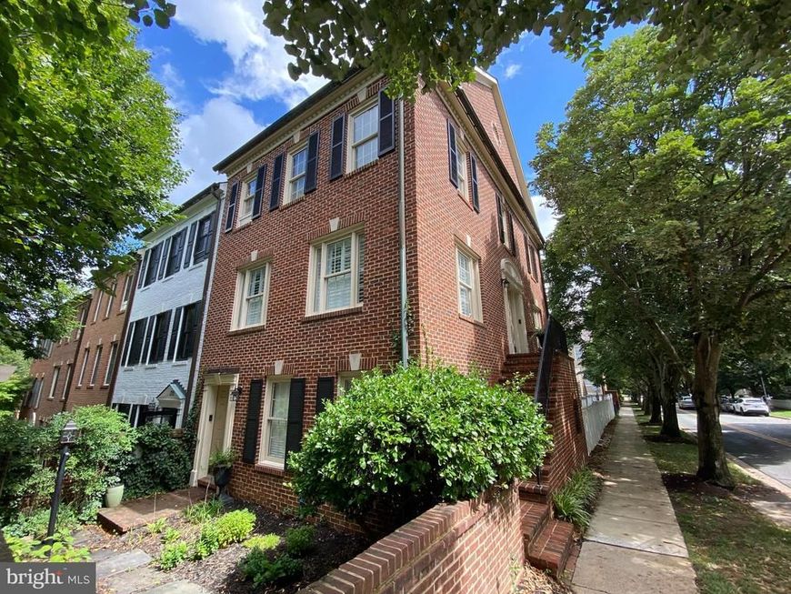 211 Ridgepoint Place , Gaithersburg, MD 20878 Main Photo