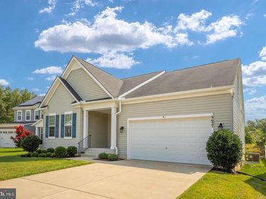 9627 HILLCREST DRIVE , FREDERICKSBURG, VA 22407