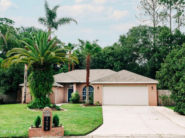 1676 GLEN LAUREL Drive, Middleburg, FL 32068