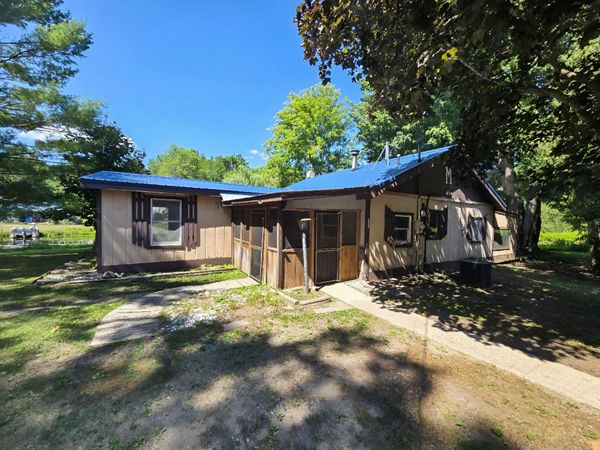 17923 2nd Street, Barryton, MI 49305