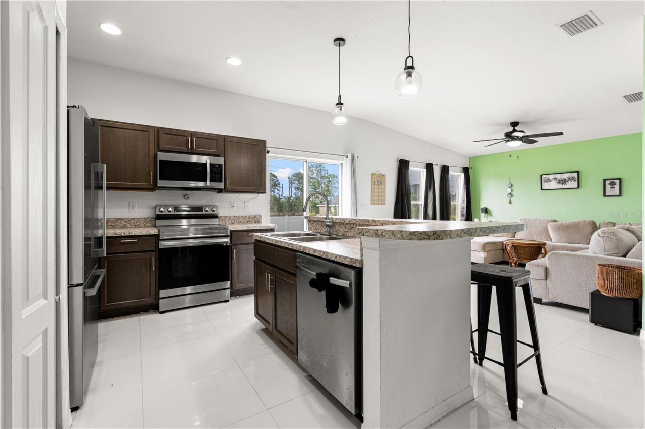 5906 Escalon Drive , Sebring, FL 33872 Photo