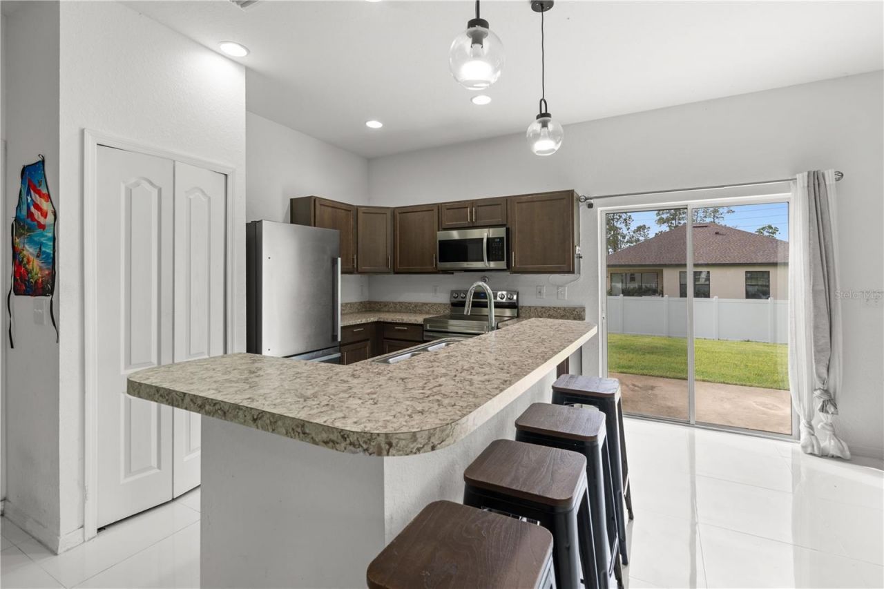 5906 Escalon Drive , Sebring, FL 33872 Photo