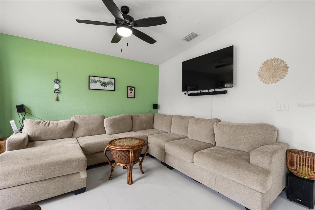 5906 Escalon Drive , Sebring, FL 33872 Photo