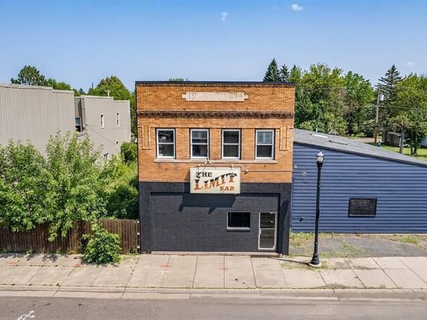 1426 Commonwealth Avenue , Duluth, MN 55808