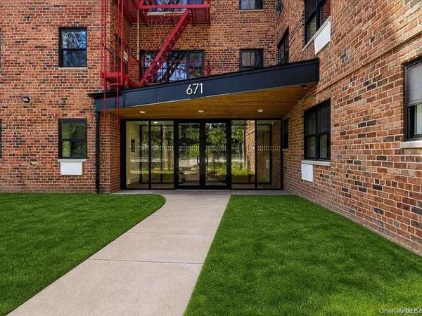 671 Bronx River Road , Unit LG, Yonkers, NY 10704