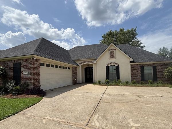 709 Reeds Reef , Bossier City, LA 71112