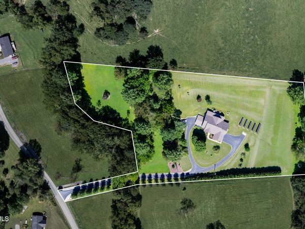 186 Oliver Edwards Road, Jonesborough, TN 37659