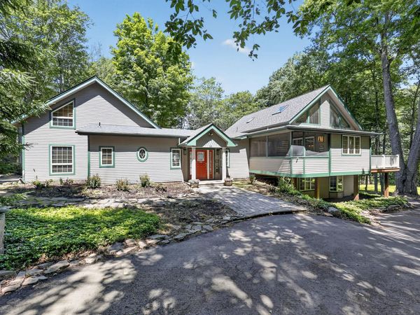 326 FAWN ROAD , POCONO LAKE, PA 18347