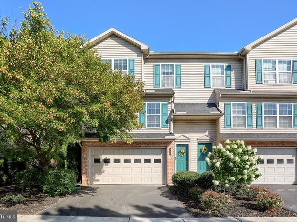 510 MEADOW CROFT CIRCLE, MECHANICSBURG, PA 17055