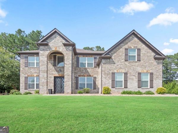 2556 Westchester Way SE, Conyers, GA 30013