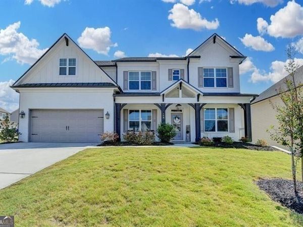 148 Logan Pass Drive, Loganville, GA 30052