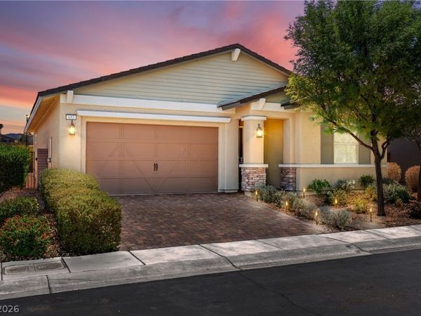 652 Longfeather Street , Henderson, NV 89011