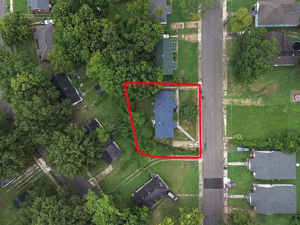 869 PEARCE ST, Memphis, TN 38107