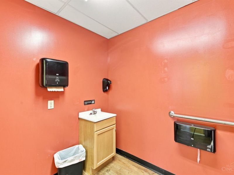 288 Ludlow Avenue, Cincinnati, OH 45220 Photo 11