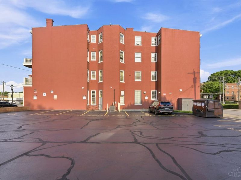 288 Ludlow Avenue, Cincinnati, OH 45220 Photo 4