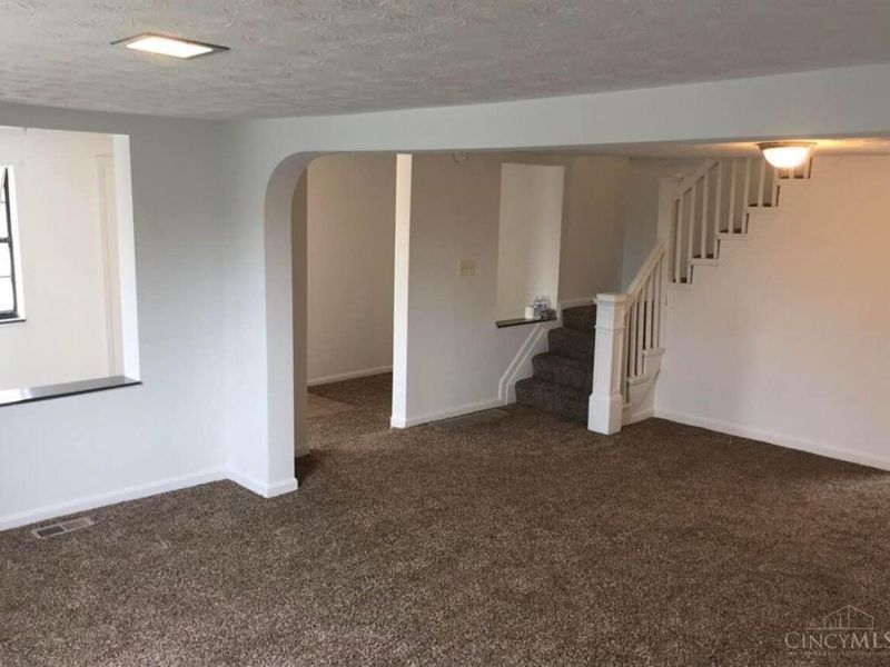 8993 Pippin Road, Colerain Township, OH 45251 Photo 5